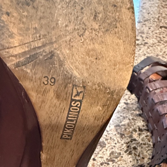PIKOLINOS Dark Brown Leather Sandals - Picture 6 of 6